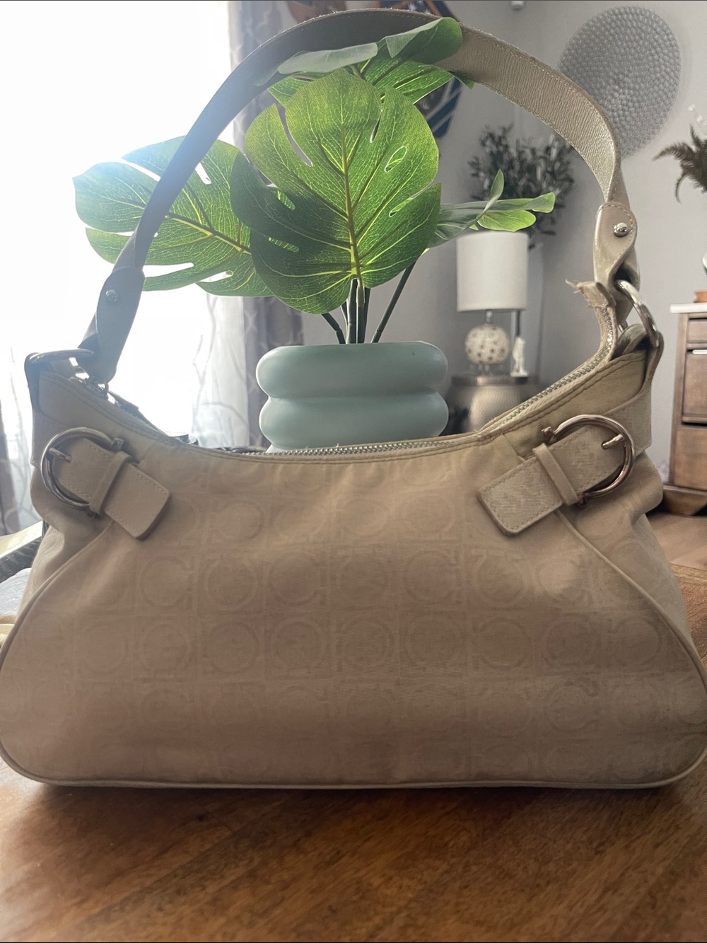 Salvatore Ferragamo Gancini Shoulder
Bag Nylon Canvas Leather
Beige